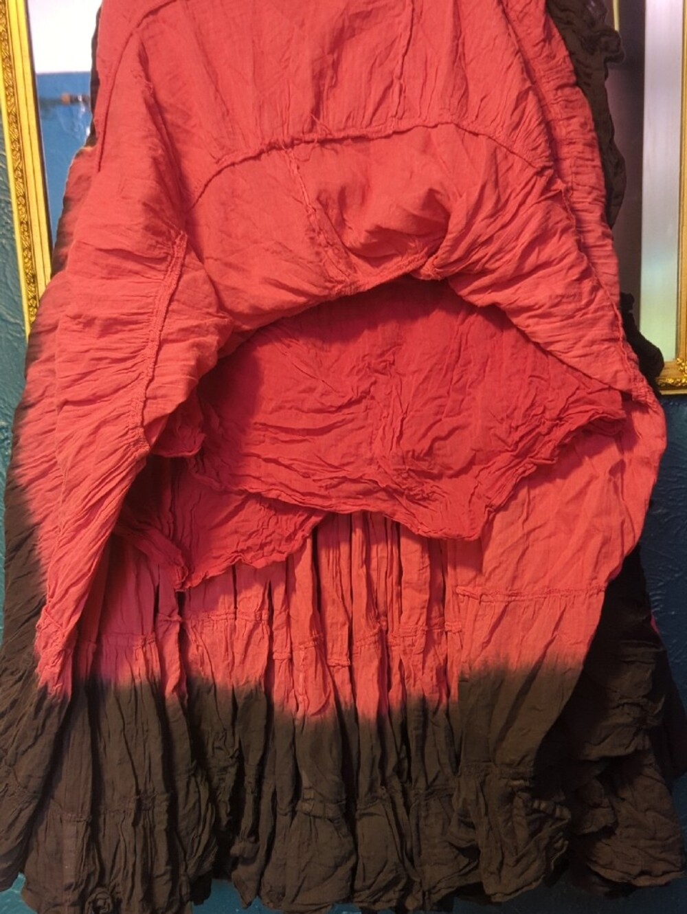📤 LAST CALL - This Skirt Is ✨INCREDIBLE✨ - Red and Black Tiered Maxi Skirt - Picture 5 of 6